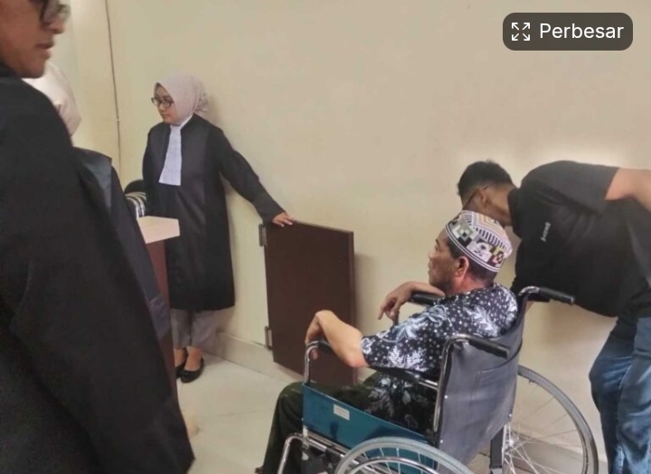 Eks Kades Alalak Padang Dituntut 4,5 Tahun Penjara