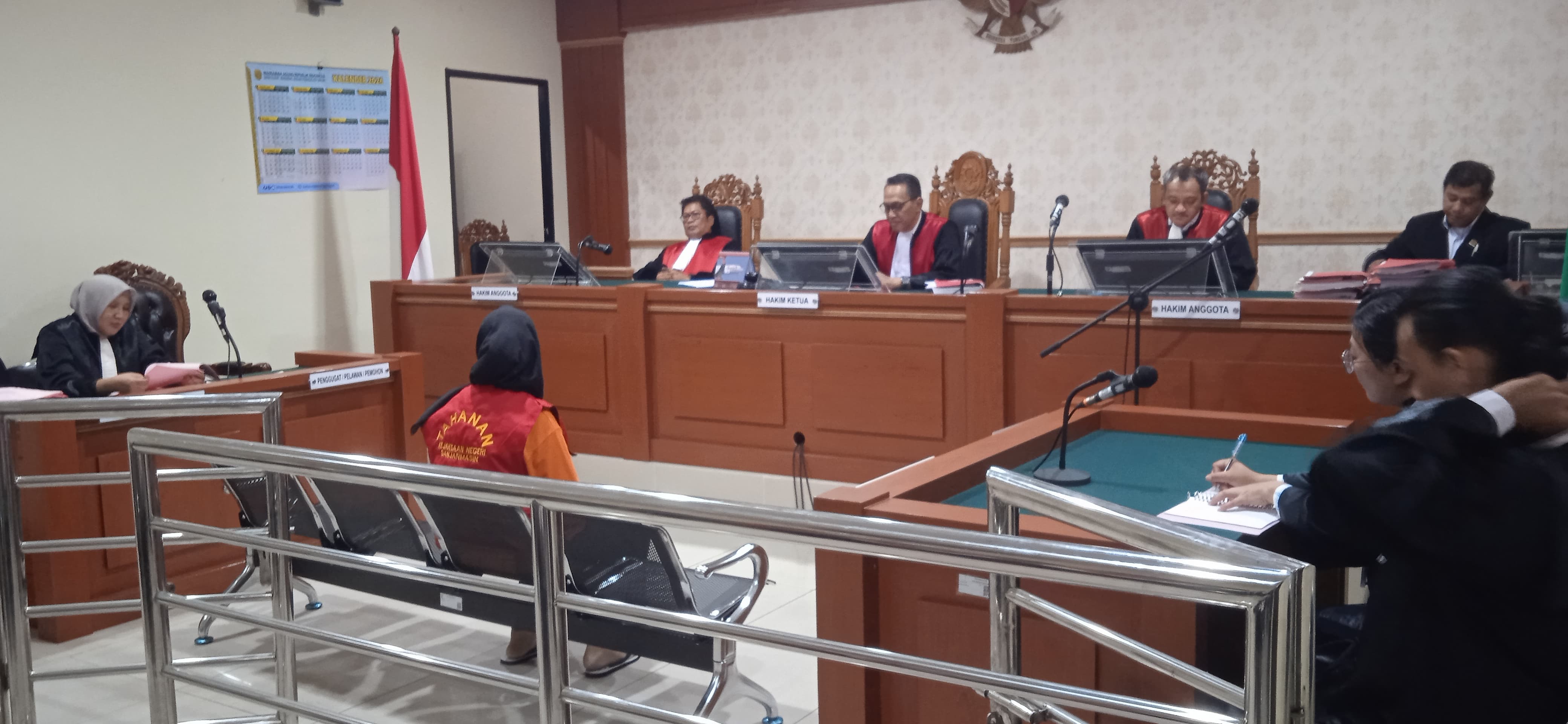 Residivis Kasus Penggelapan Dituntut 2,5 Tahun Penjara dalam Perkara Besi Scrap Tongkang