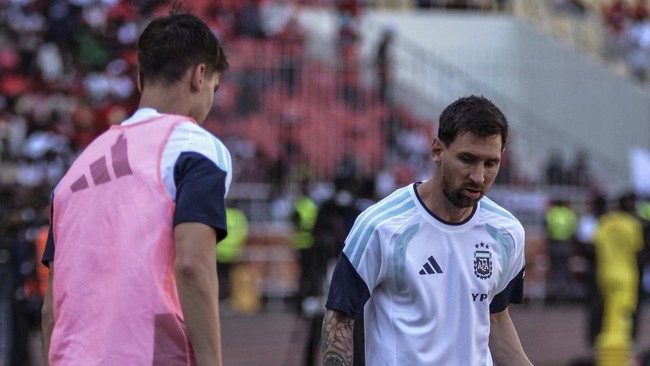 Messi Digugat karena Tidak Main dan Langgar Kontrak Rp120 Miliar