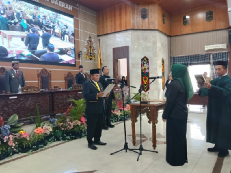 DPRD Kapuas Gelar Paripurna PAW, Srikandi PKB Masliana Resmi Jabat Anggota Dewan