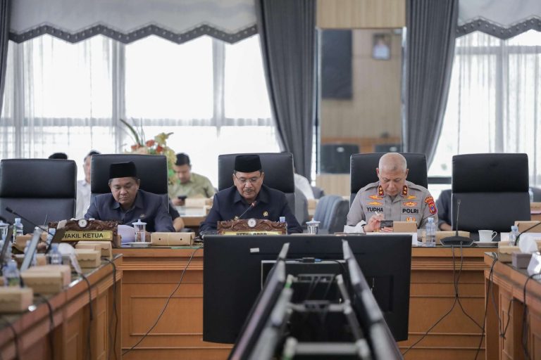 DPRD Kalsel Serap Aspirasi Warga Sidomulyo dan Mahasiswa