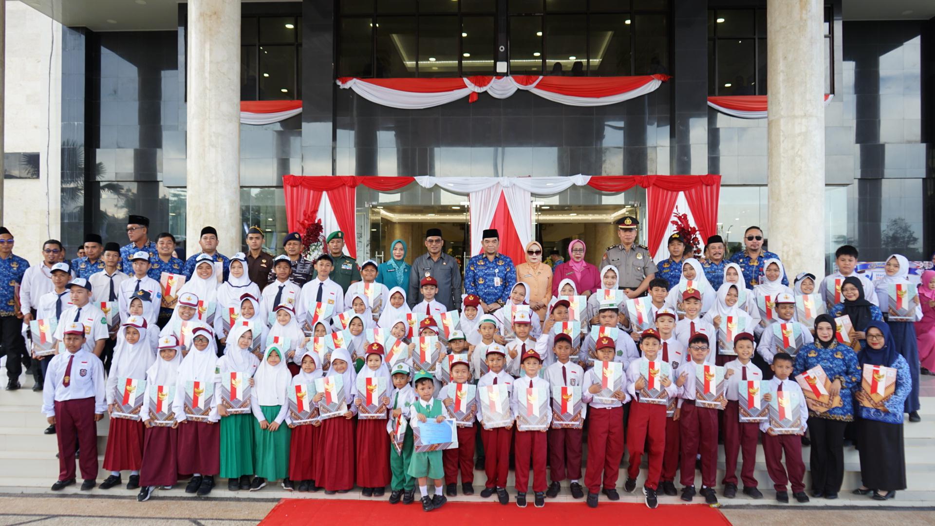 Peringatan Hardiknas 2026, Pemkab Kotabaru Komitmen Dorong Pendidikan Berkualitas