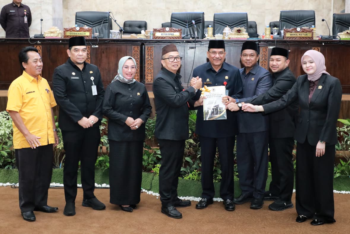 DPRD Kalsel Berikan Catatan dan Koreksi terhadap LKPj Gubernur