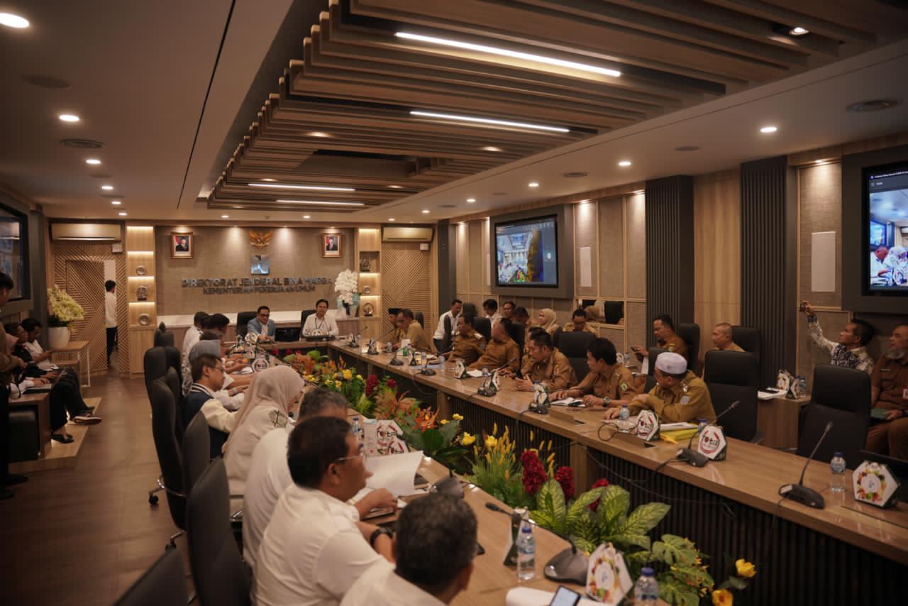 Bupati HST Audiensi dengan Kementerian PU, Minta Dukungan Pembangunan Infrastruktur