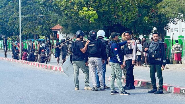 Perang Suku Mencekam di Wamena: 13 Orang Tewas, 789 Warga Mengungsi
