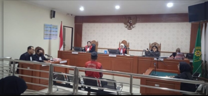 Betty Divonis 12 Tahun dalam Kasus Tewasnya Pria di Kampung Gadang