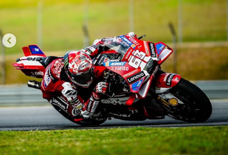 Pecco Bagnaia Panaskan MotoGP Italia! Ukir Rekor Pribadi yang Bikin Geger