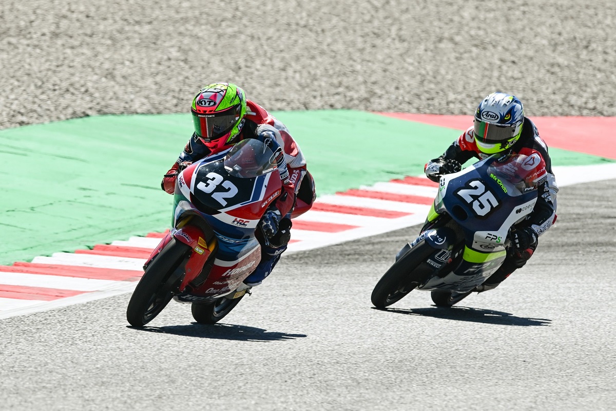 Debut Manis Pembalap Muda Indonesia di Moto3 Junior, Raih Podium!