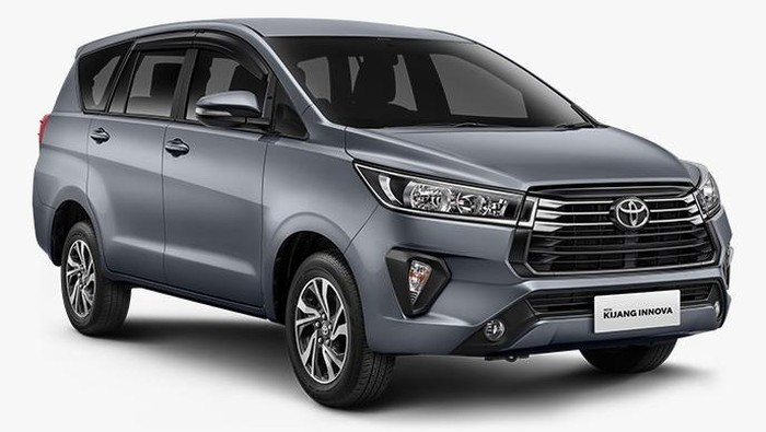 Nasib Penjualan Innova-Fortuner usai Harga BBM Solar Naik Gila-gilaan
