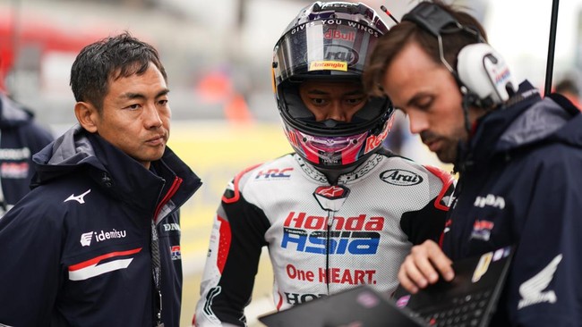 Pembalap Indonesia Veda Ega Pratama Ikuti Jejak Valentino Rossi demi Juara Moto3?