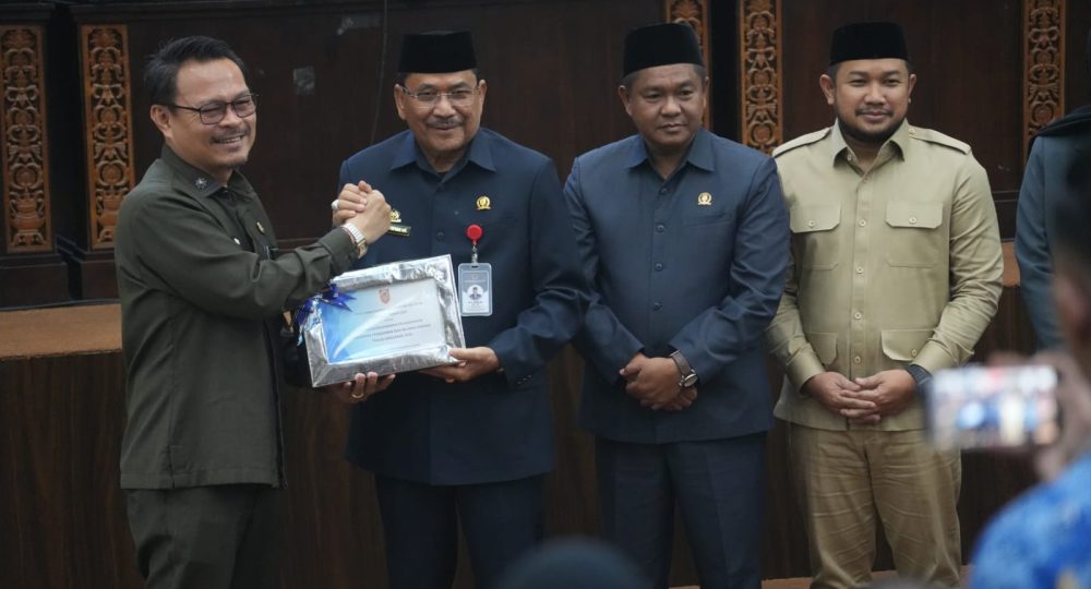 Gubernur Kalsel Apresiasi Penetapan Perda Penyelenggaraan Penanamaan Modal