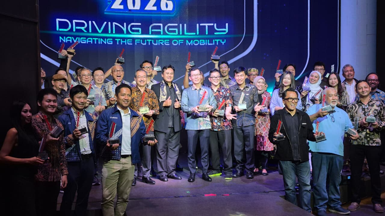 Skutik hingga Sport, Yamaha Sapu Bersih 7 Penghargaan di Event Otomotif Award 2026
