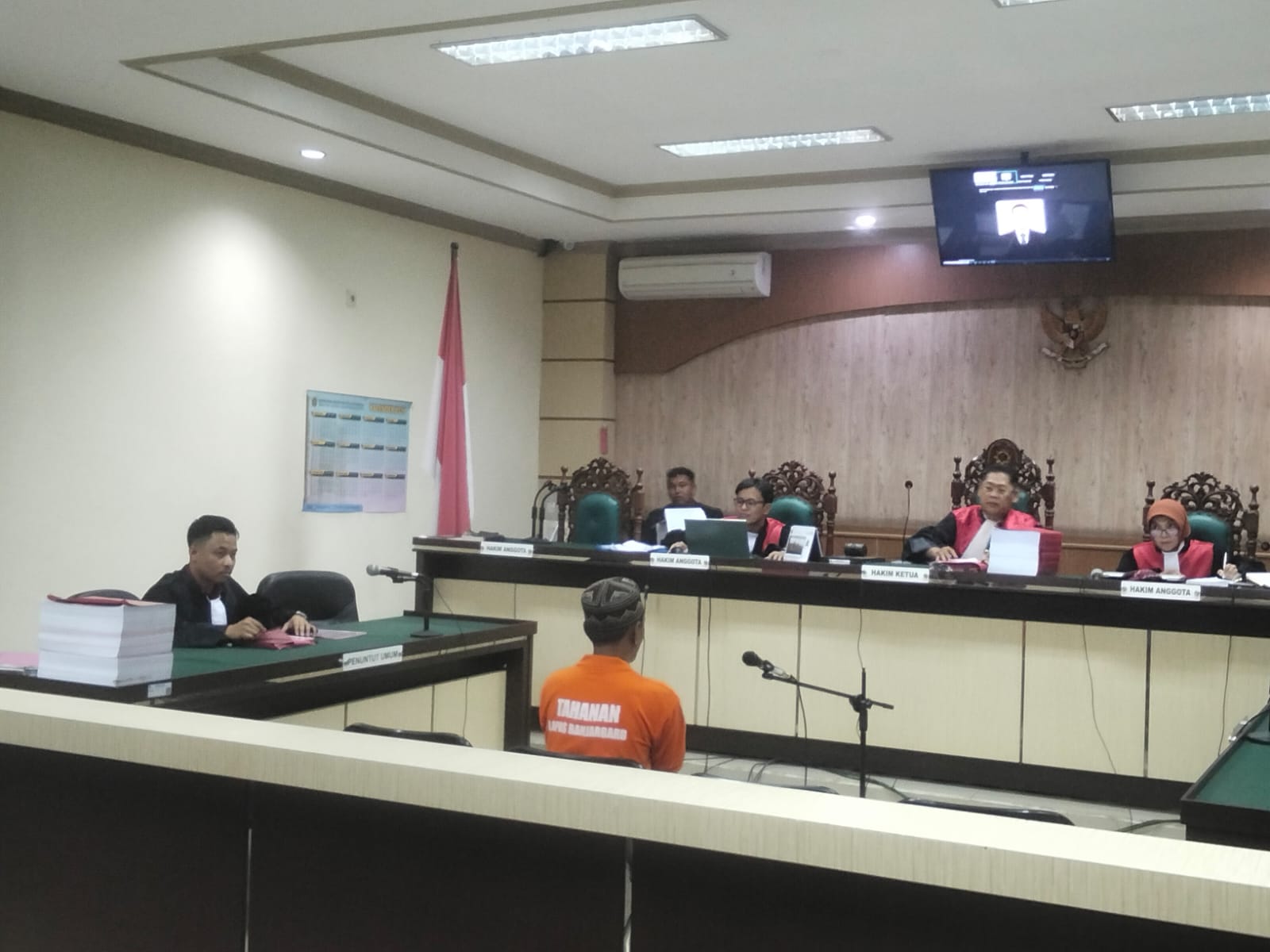 Ibu dan Anak Terpidana Kasus Ekstasi Diganjar 7,5 Tahun Penjara