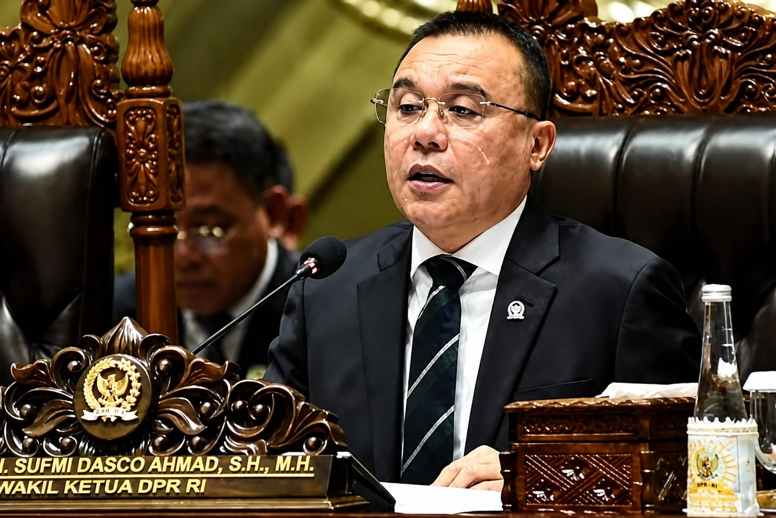 Rupiah Siap Perkasa! Dasco: Bagi yang Simpan Dolar Sebaiknya Dilepas