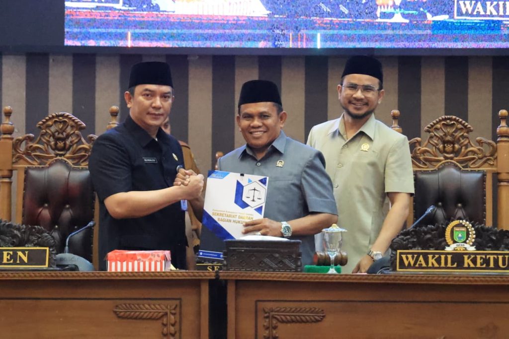 Bupati Tanbu Sampaikan Raperda Perubahan Atas Perda Nomor 11 Tahun 2018, Perkuat Peran dan Keterwakilan Perempuan di BPD