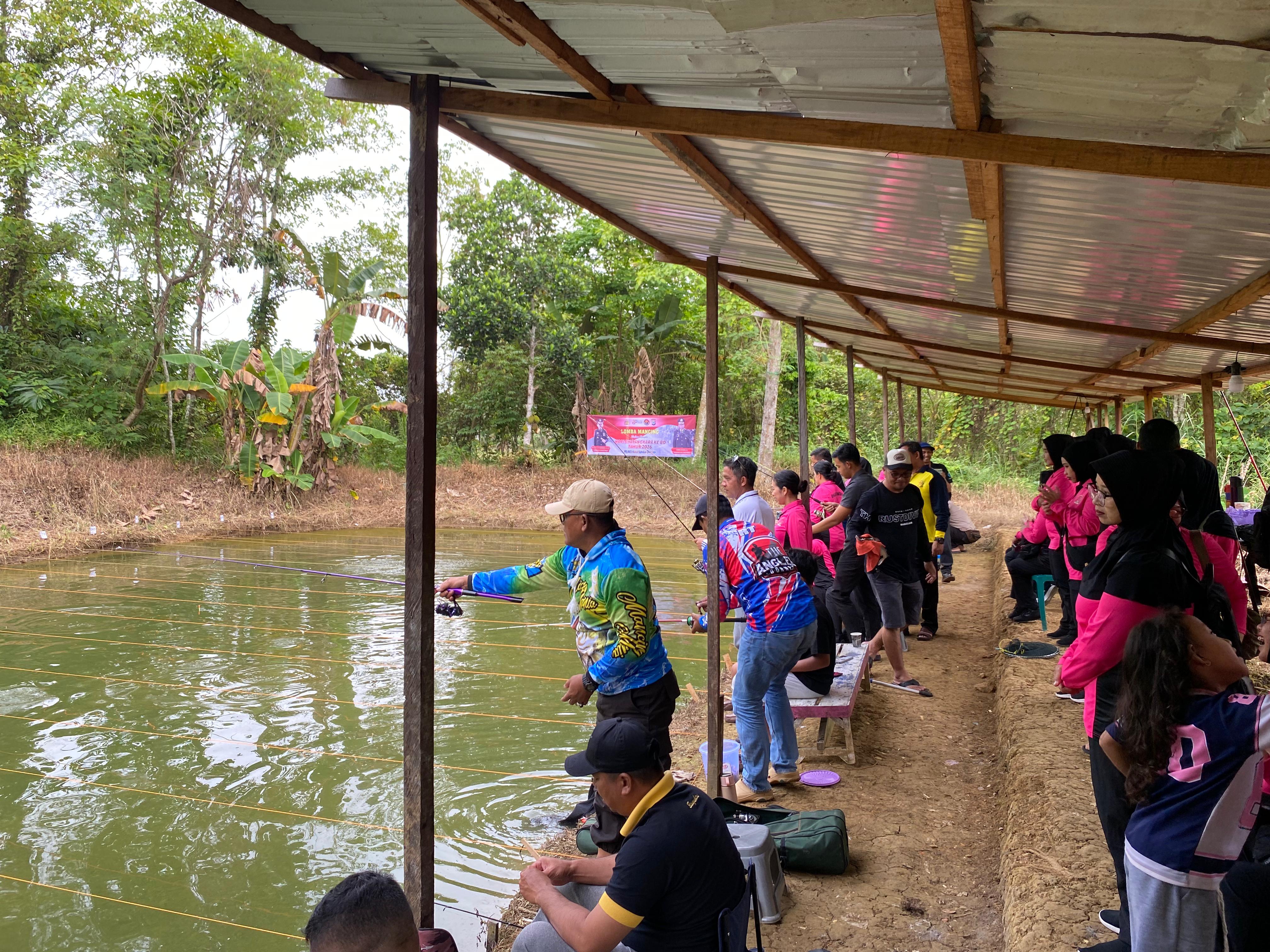 Meriahkan Hari Bhayangkara Ke-80, Polres HST Gelar Lomba Mancing