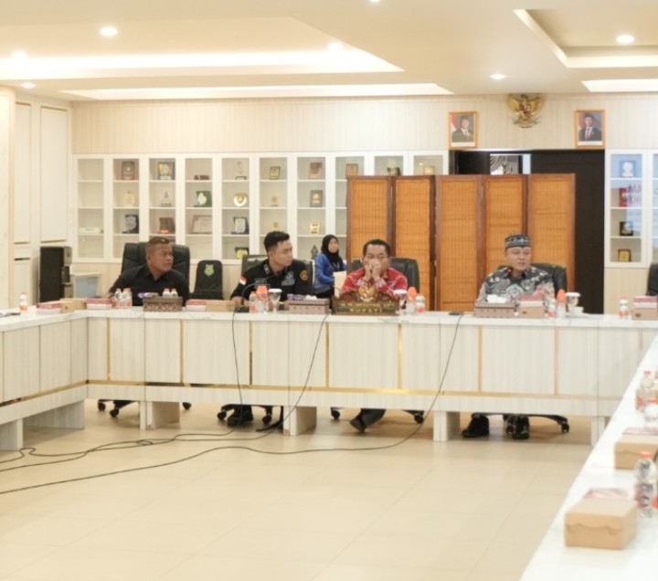 Bupati Wiyatno Dorong Percepatan Pembangunan Jaringan Listrik di Wilayah Pedalaman