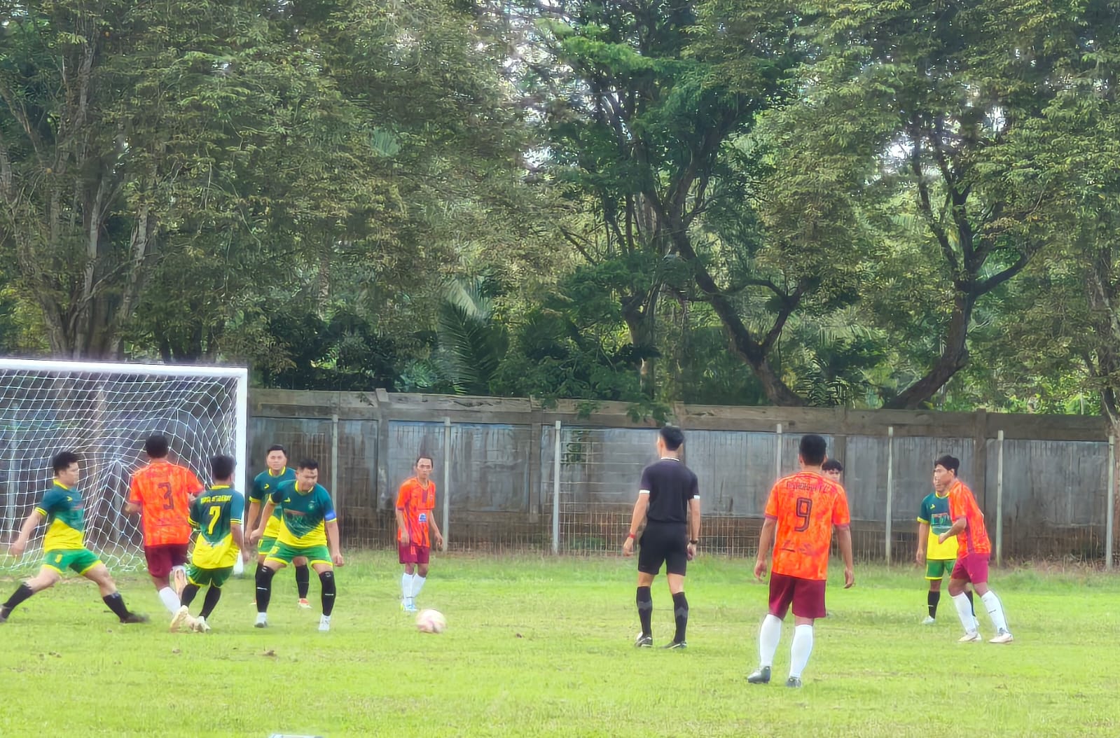 Batu Piring FC Bantai Alumi Darul Istiqamah 8-0