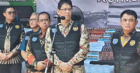 Purbaya Respons DPR Tolak Layer Cukai Tembakau, Siap Kaji Ulang Cukai Hasil Tembakau