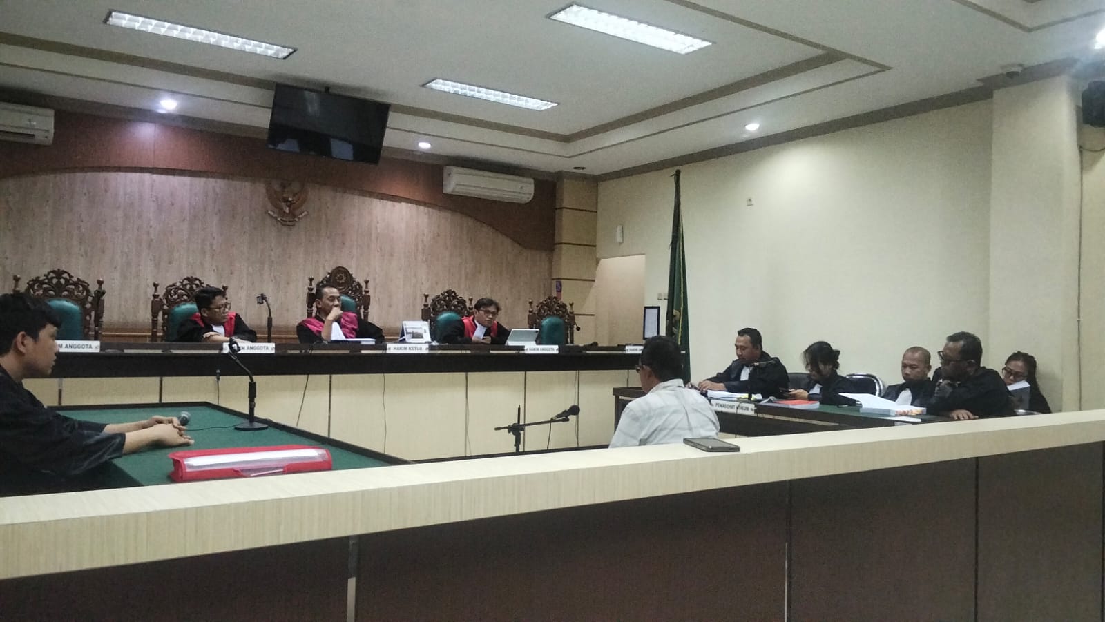Dengan Menahan Air Mata, Mantan Pejabat BRI Tanjung Ini Minta Bebas