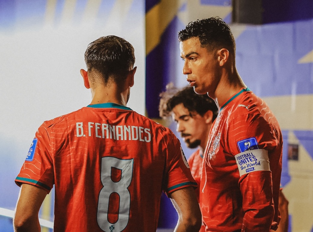 Tepis Isu Keretakan, Bruno Fernandes Bahagia Cristiano Ronaldo Nyekor buat Portugal