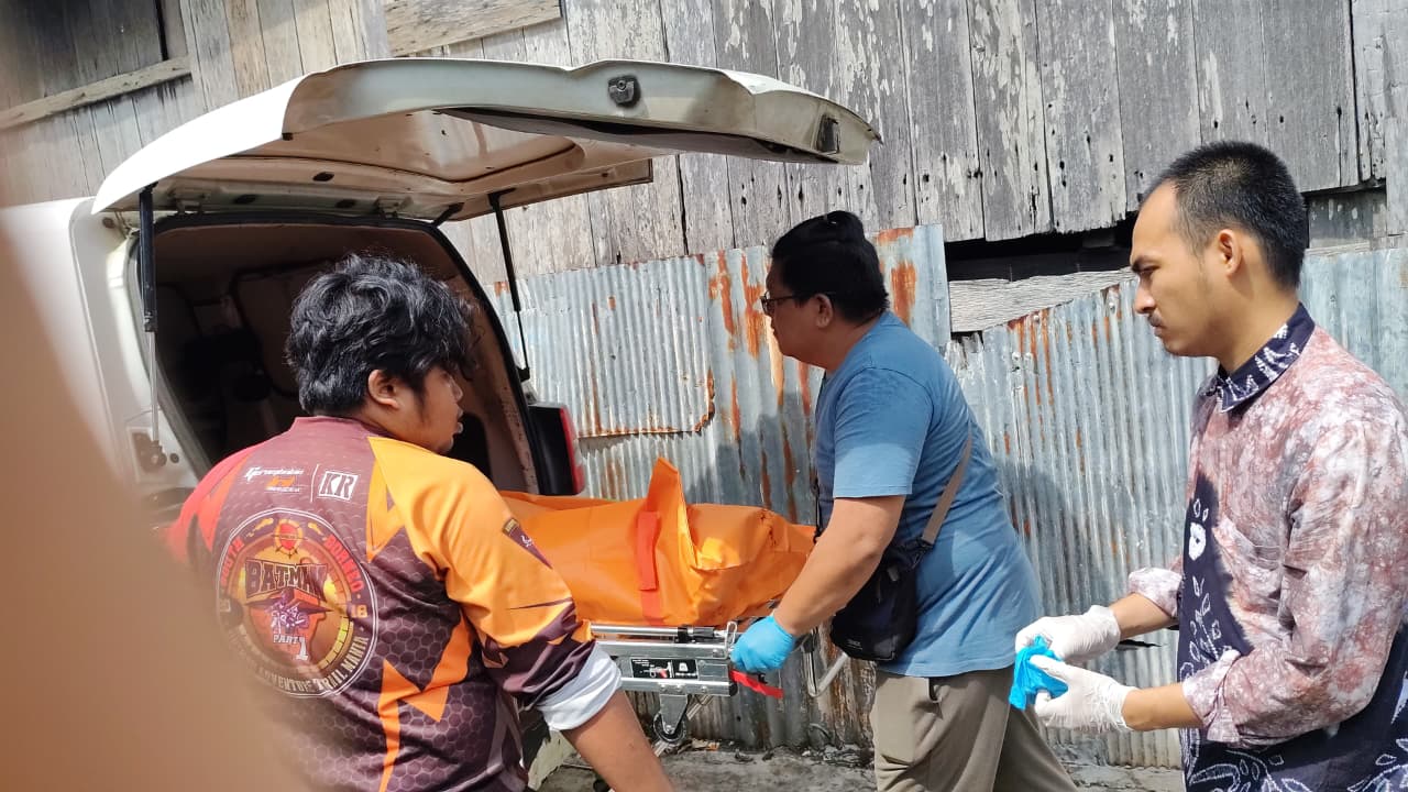 Lansia Ditemukan Tewas Gantung Diri di Mes PT Daya Sakti