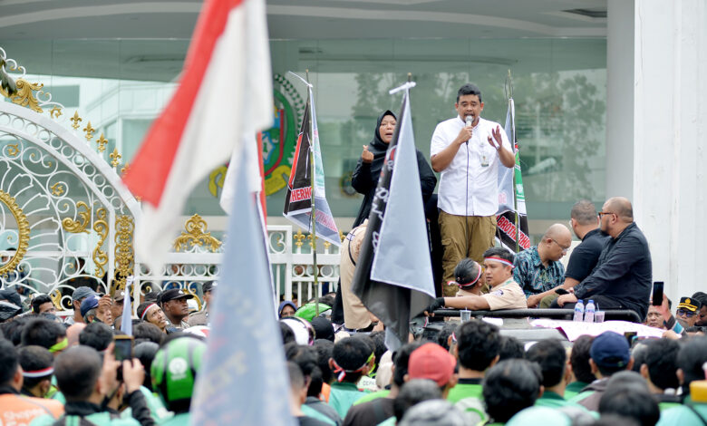 Ojol Demo di Kantor Gubernur Sumut, Sebut Implementasi Perpres yang Diteken Prabowo Jauh dari Harapan