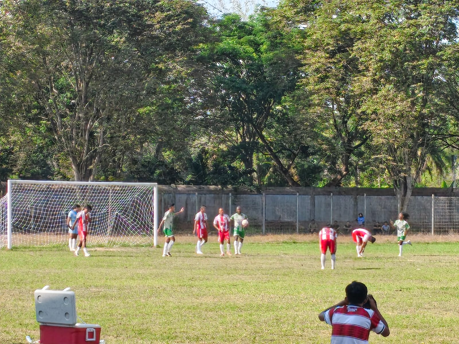 Pesta Gol, Bhaskara X Arvhuz Melaju ke Semifinal