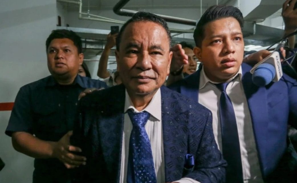 Beda Sikap Hotman Paris Tanggapi Kasus Nadiem Makarim versus Febrie Adriansyah