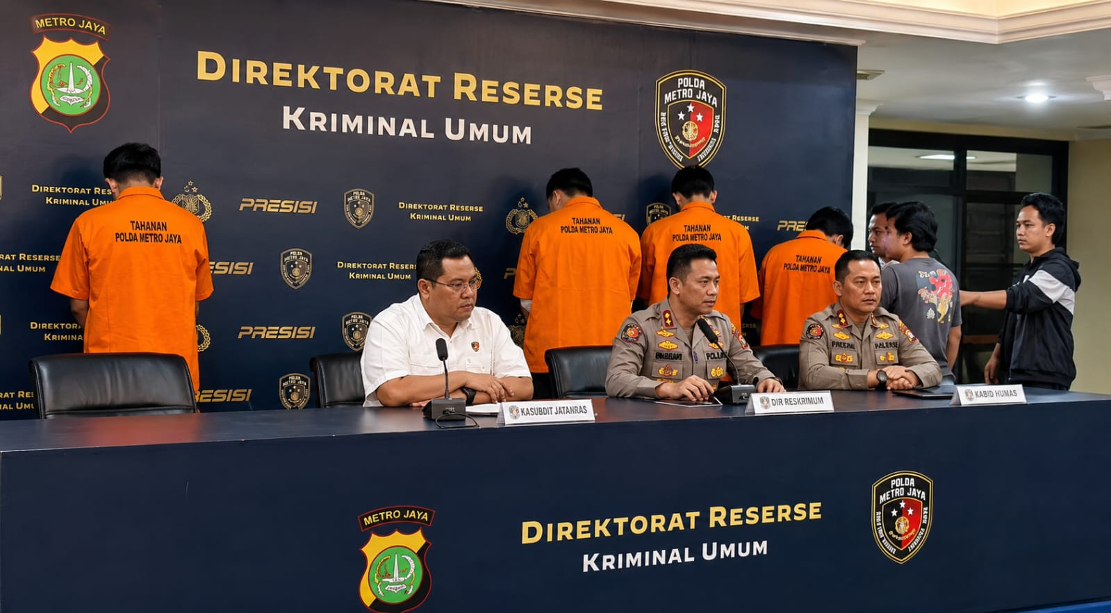Polisi Usut Sosok Pemesan dan Aliran Dana Sindikat Buzzer Penyebar Hoaks