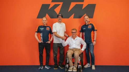 Resmi! Alex Marquez Gabung Red Bull KTM Usai Cabut dari Gresini Racing