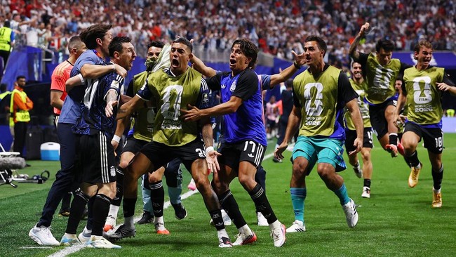 Hasil Piala Dunia 2026: Argentina Comeback Dramatis Hajar Inggris 2-1