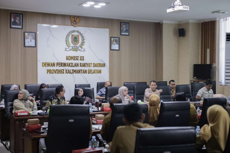Komisi III DPRD Kalsel Dorong Optimalisasi Fasilitas Umum Terintegrasi di Kawasan Perkantoran Pemprov