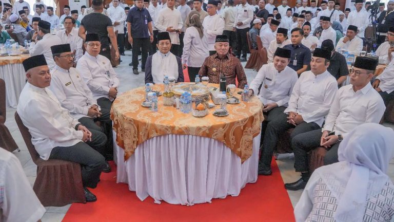Silaturahmi Bersama Menag, Ketua DPRD Kalsel Harapkan Penguatan Kerukunan Umat Beragama di Banua