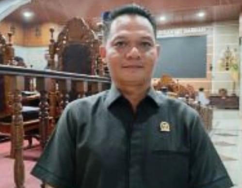 Eli Imbau Warga Jangan Buka Lahan dengan Dibakar