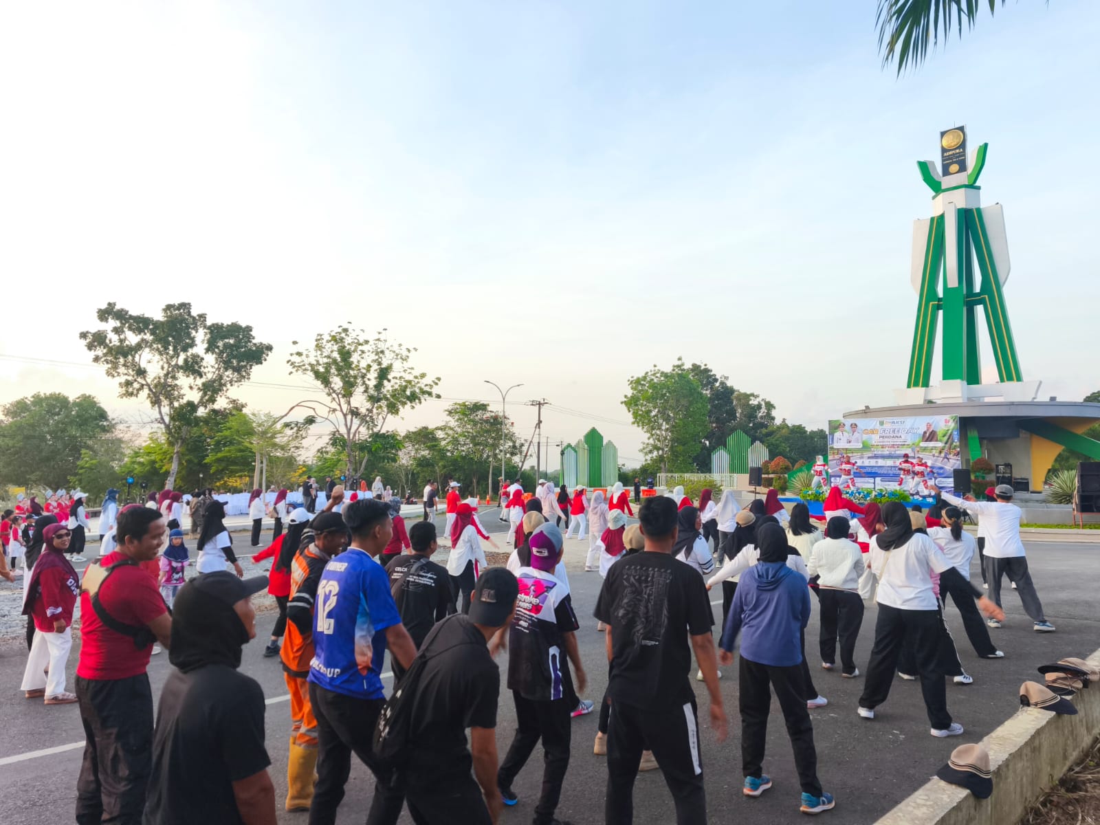 Bupati Andi Rudi Latif Dorong CFD Jadi Ruang Sehat dan Penggerak UMKM Tanah Bumbu