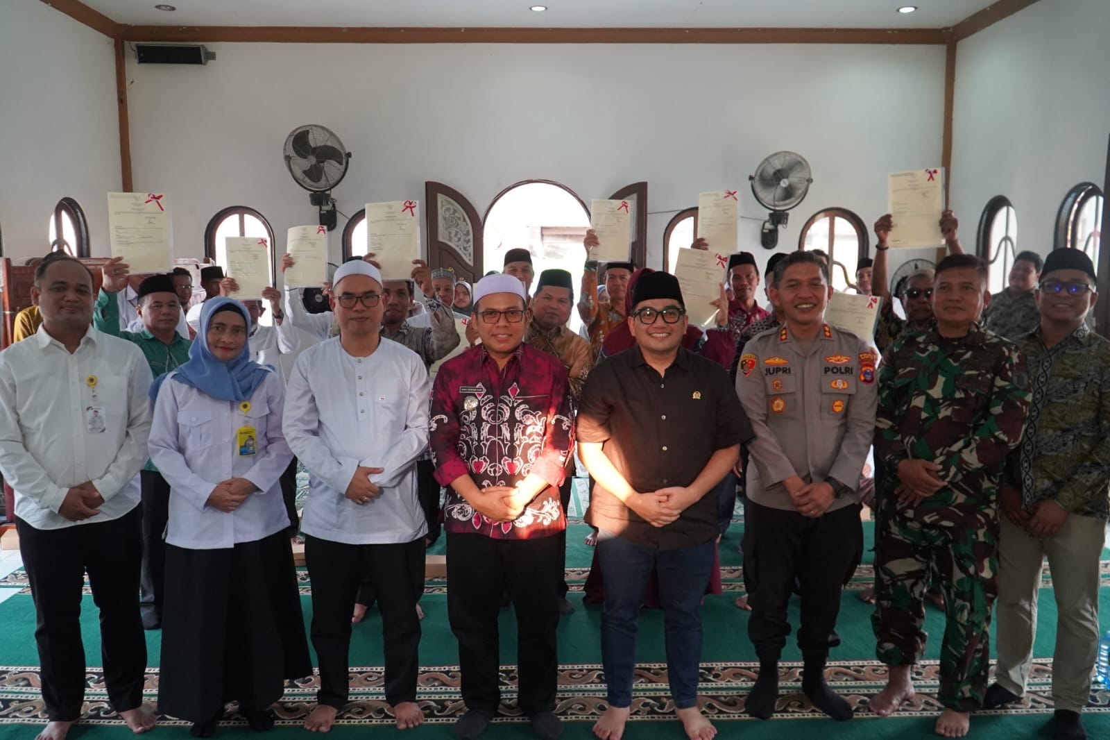 Ketua Komisi II DPR Dorong Percepatan Sertifikasi Tanah Wakaf