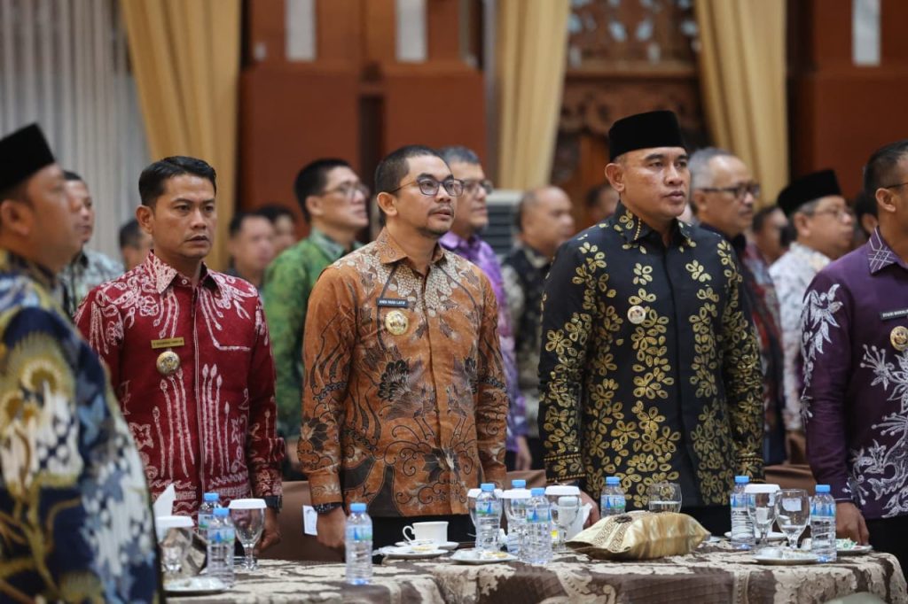 Bupati Andi Rudi Latif Hadiri Malam Silaturahmi dan Pisah Sambut Kajati Kalsel, Pentingnya Kolaborasi untuk Pembangunan