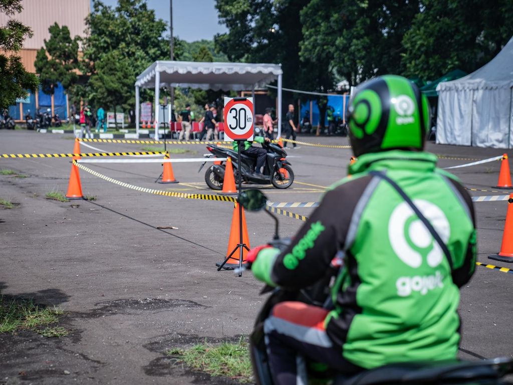 Pelatihan Safety Riding, Korlantas Ajak Ojol Jadi Pelopor Keselamatan