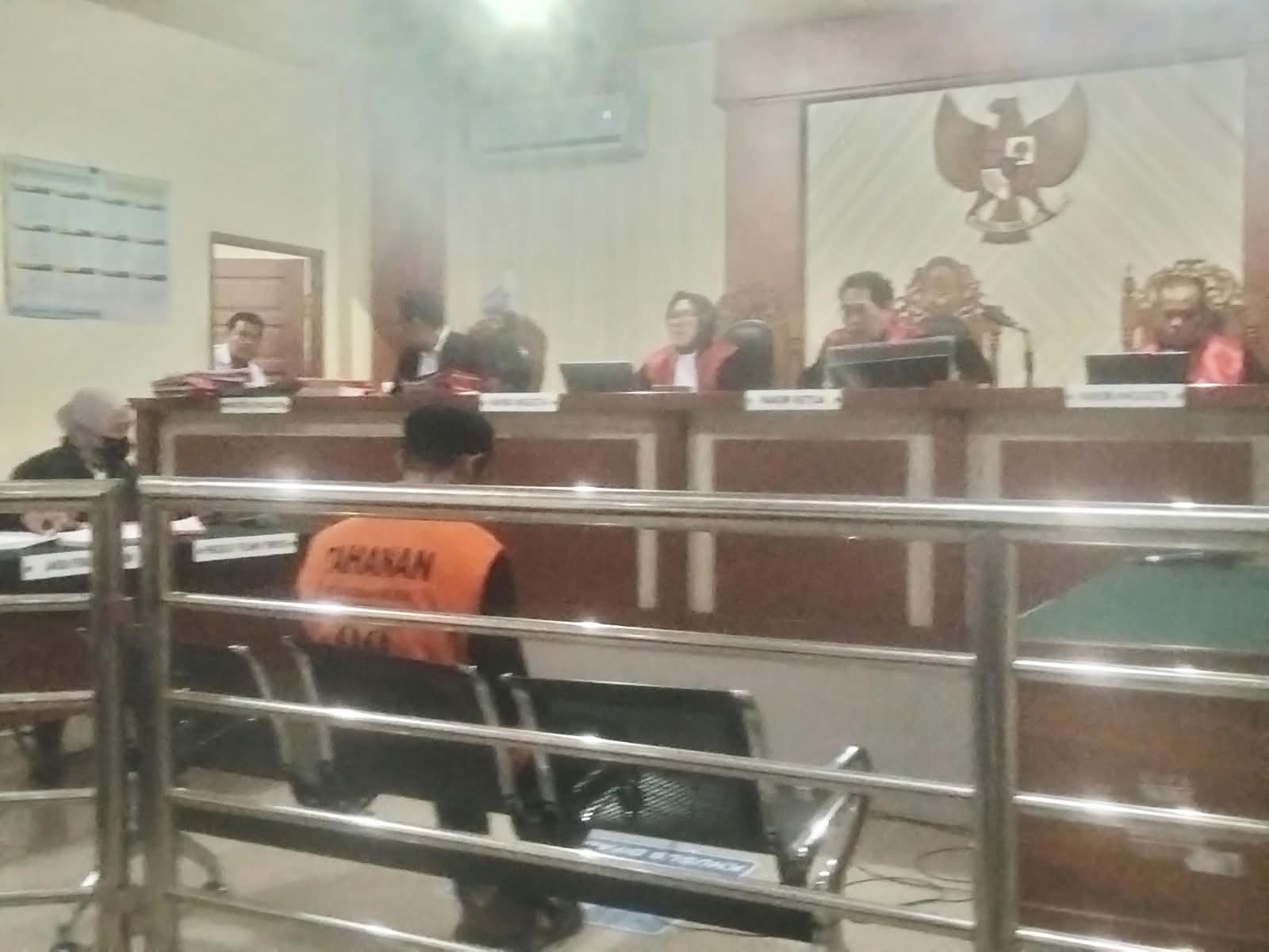 Terdakwa Kasus Narkotika Dituntut 8 Tahun dan Denda Rp1 M, Minta Belas Kasihan Hakim