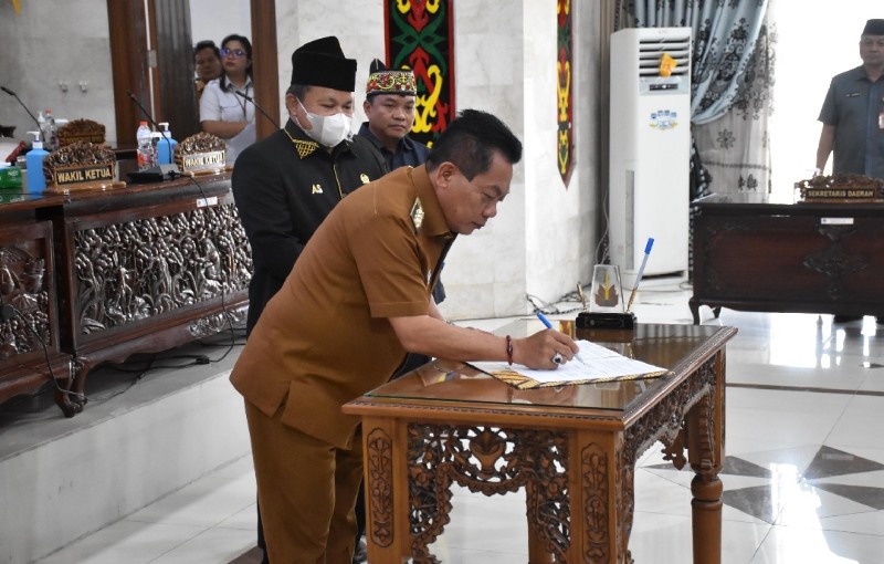 Bupati HM Wiyatno Apresiasi Sinergi DPRD Kapuas Terkait Raperda APBD 2025