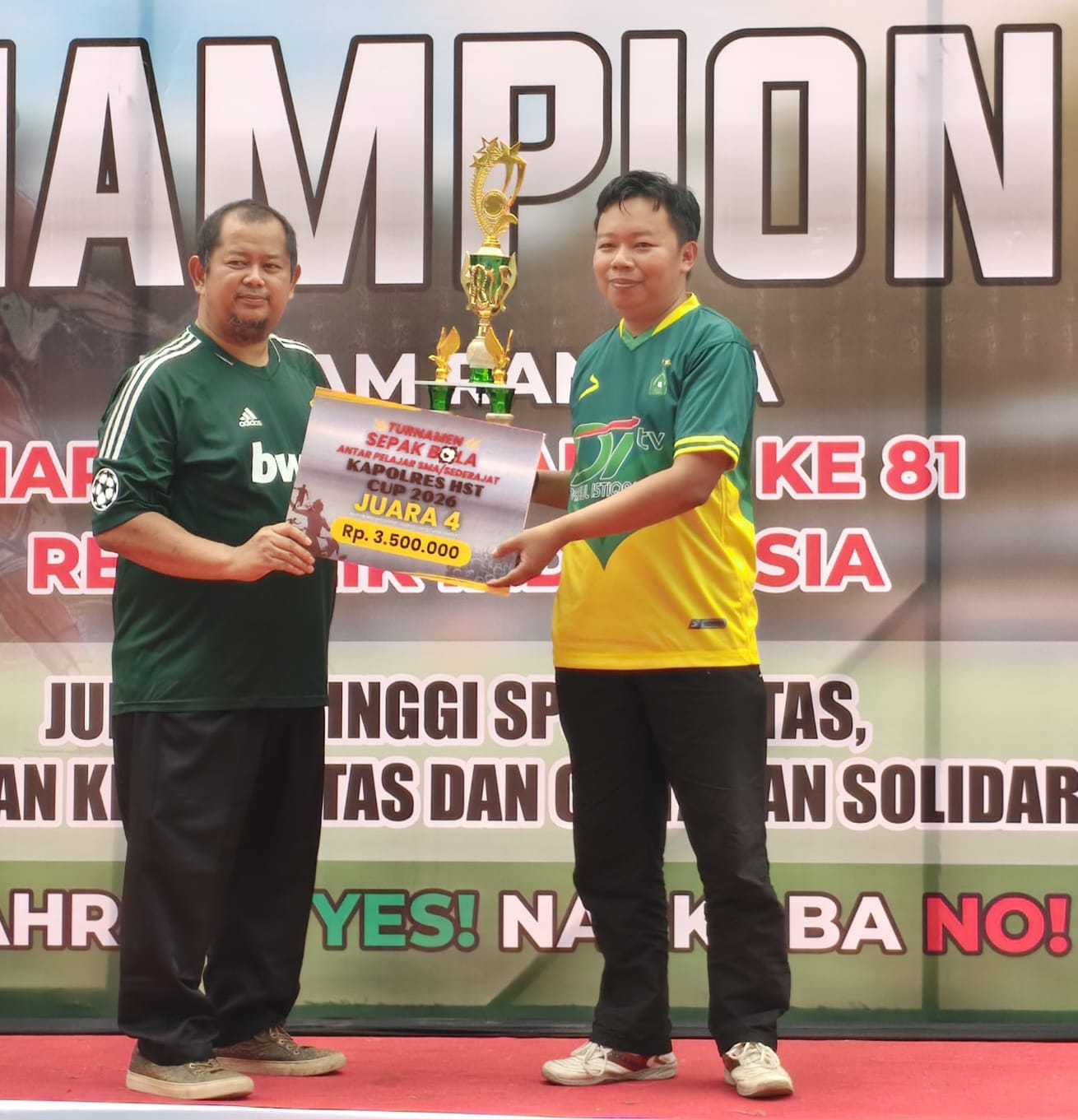 Anggota DPRD HST Apresiasi SMAN 3 Barabai Dua Kali Juara Piala Kapolres