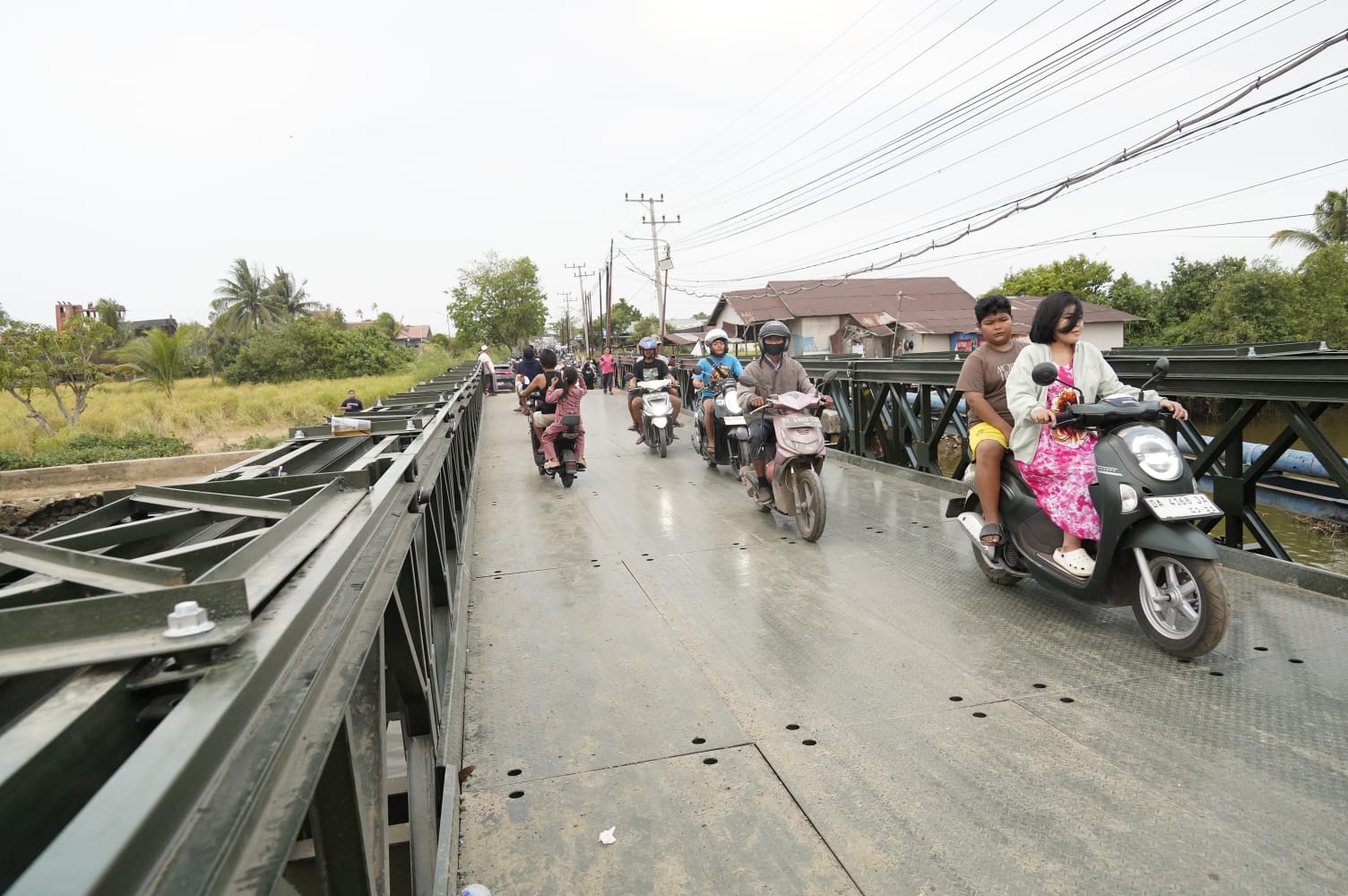 Pemko Banjarmasin Pulihkan Akses Masyarakat Mantuil, Jembatan Sementara Saka Harang Kembali Dibuka