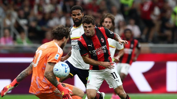 AC Milan vs Lecce: Dominan, Rossoneri Tembus 5 Besar!
