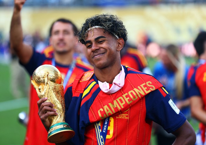 Barcelona Percaya Lamine Yamal Akan Menangi Ballon d’Or 2026