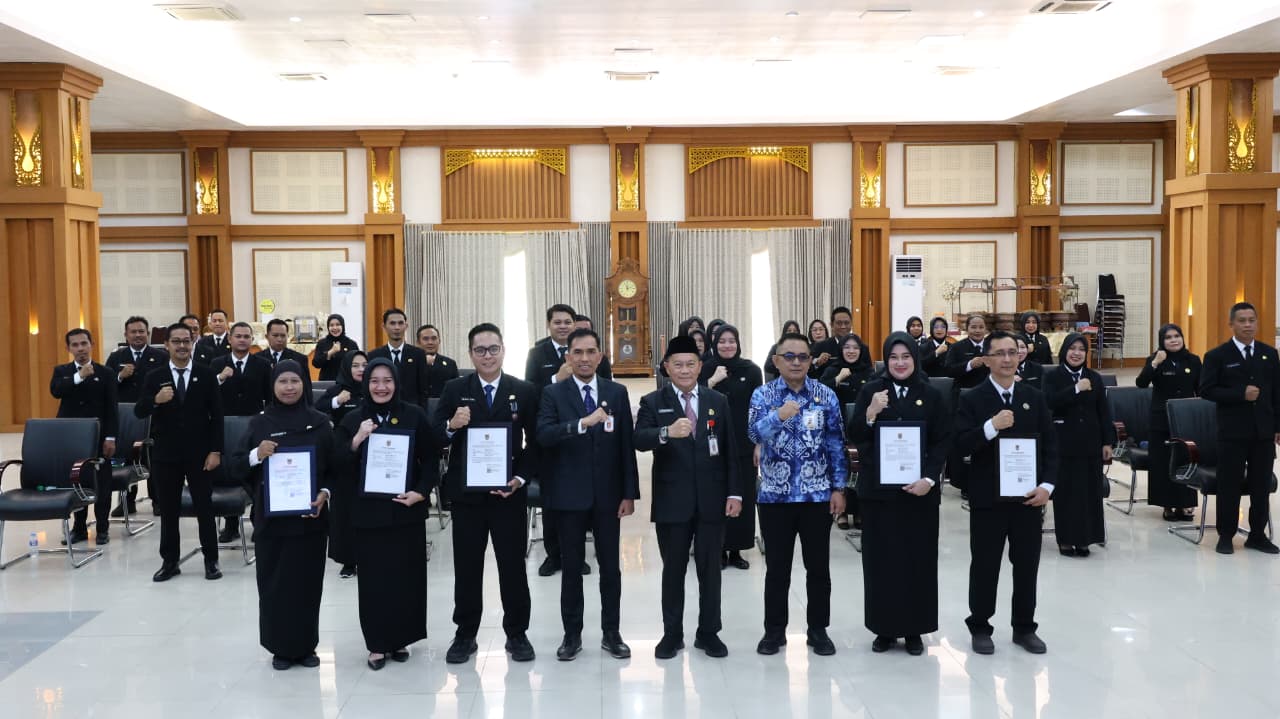 PKP Angkatan IV Tanah Bumbu Resmi Ditutup, Bupati Dorong Pelayanan Publik