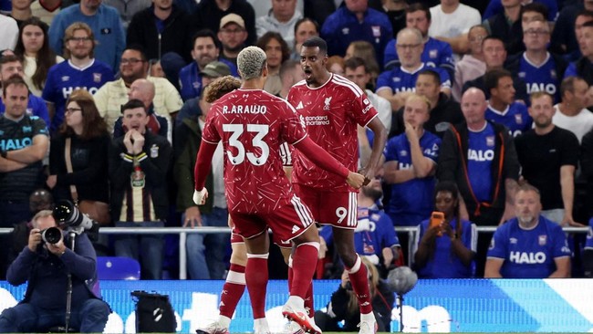 Hasil Liga Inggris: Gulung Ipswich, Liverpool Raih Kemenangan Pertama