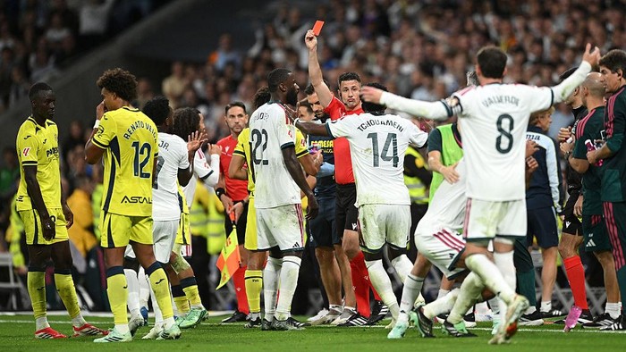 Real Madrid Vs Villarreal: Vinicius Kartu Merah, El Real Menang Tipis 1-0