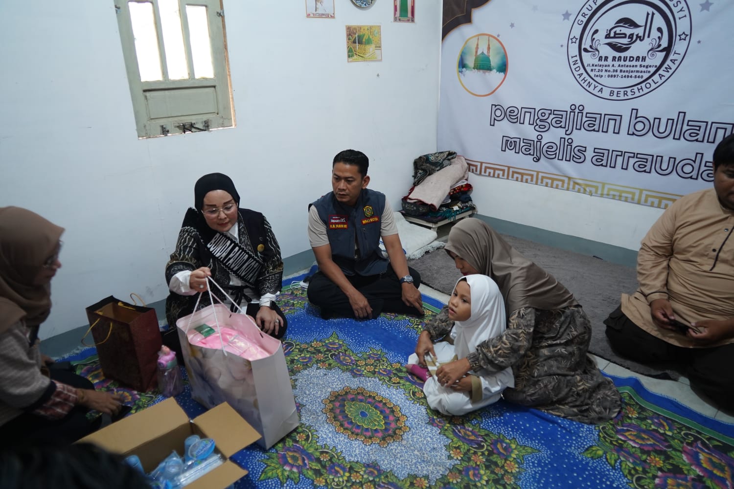 Bunda PAUD Banjarmasin Salurkan Tabungan Pendidikan Rp5 Juta untuk Anak Guru Honorer yang Wafat