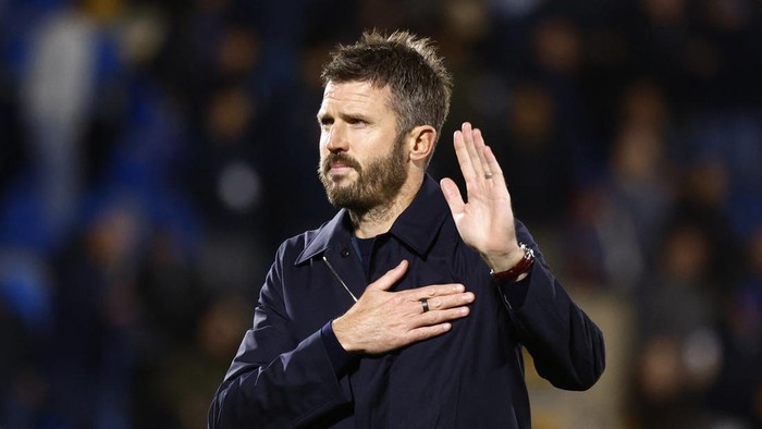 Michael Carrick Enggan Bahas Masa Depannya Usai MU Dihabisi Como
